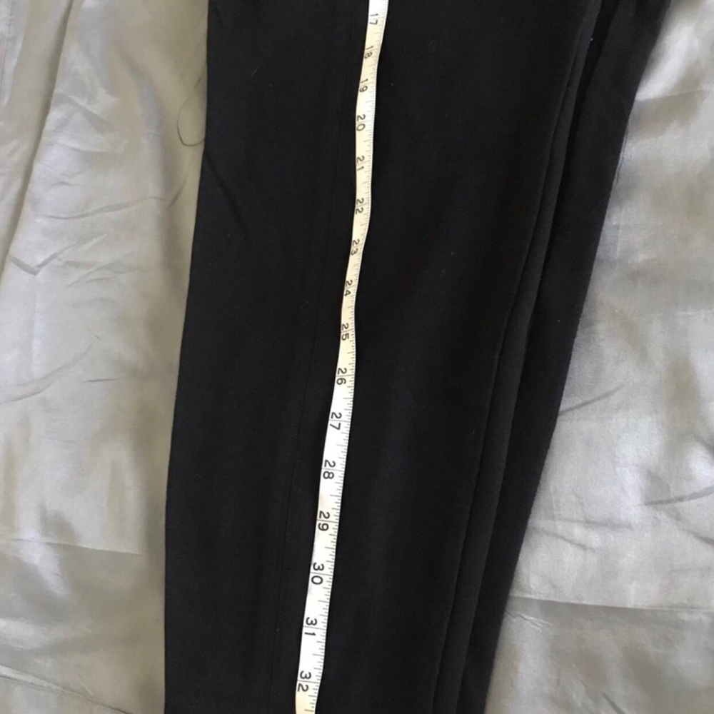 Ladies Black Stretch Knit Slimming Pants from Chico’s Size 3 ( Chico’s Large) - Picture 4 of 4